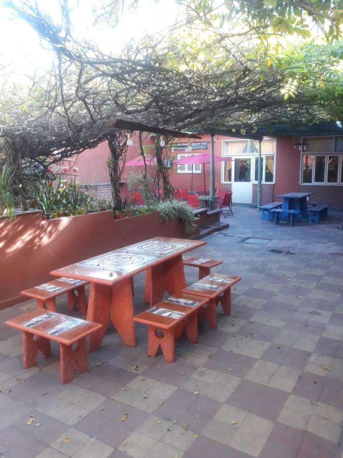 Tu Hostel San Miguel de Tucumán Екстериор снимка